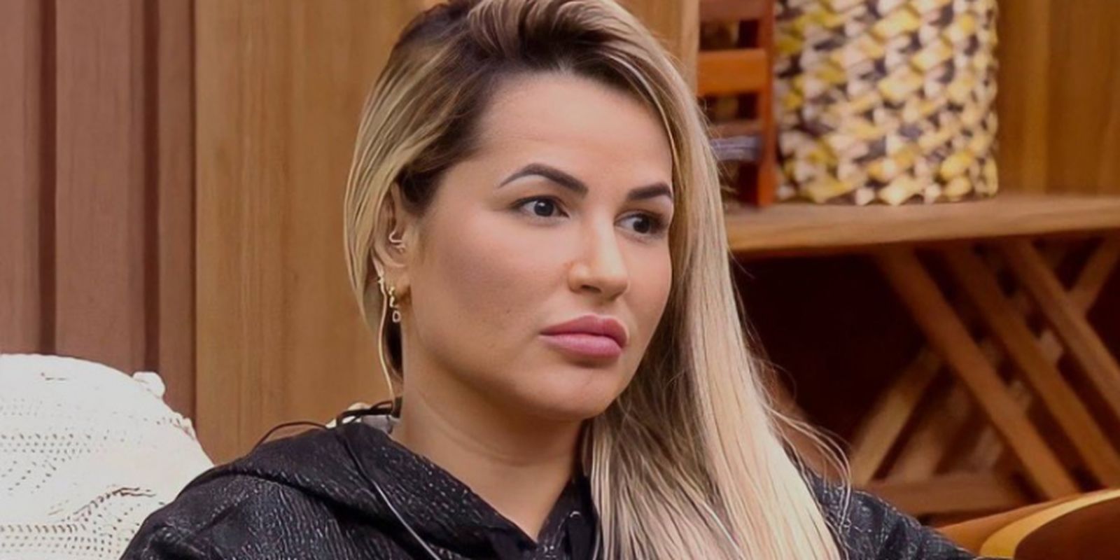 STJ nega habeas corpus para influenciadora Deolane Bezerra