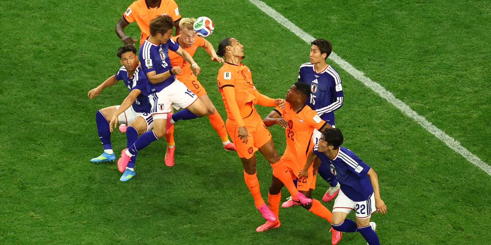 Japão arranca empate e Costa do Marfim vence Equador com gol no fim