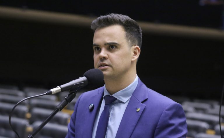 Projeto inclui educação tributária no currículo dos ensinos fundamental e médio – Notícias