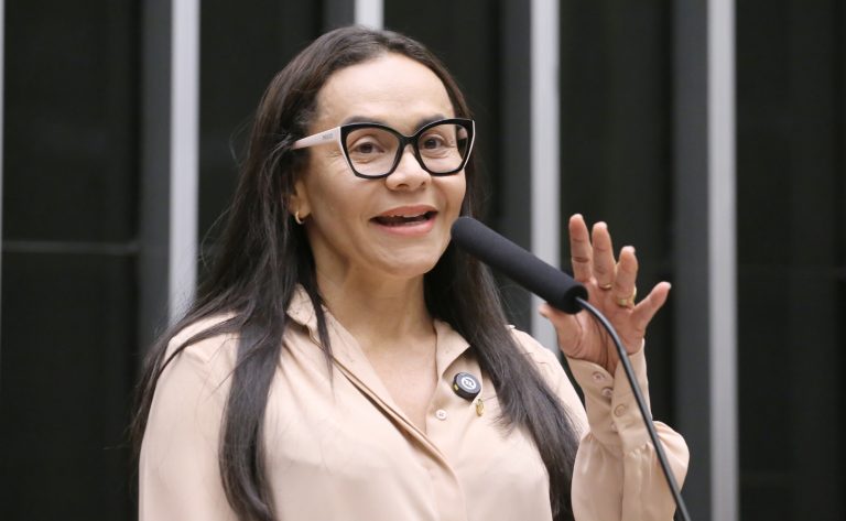 Comissão aprova projeto que torna crime o registro fraudulento de marca – Notícias