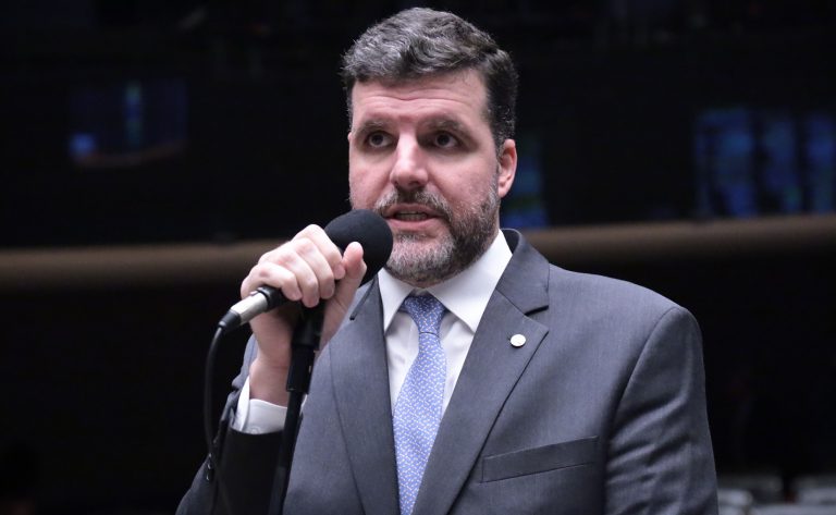 Comissão aprova projeto que limita restrições a produtores rurais em áreas em processo de demarcação indígena – Notícias