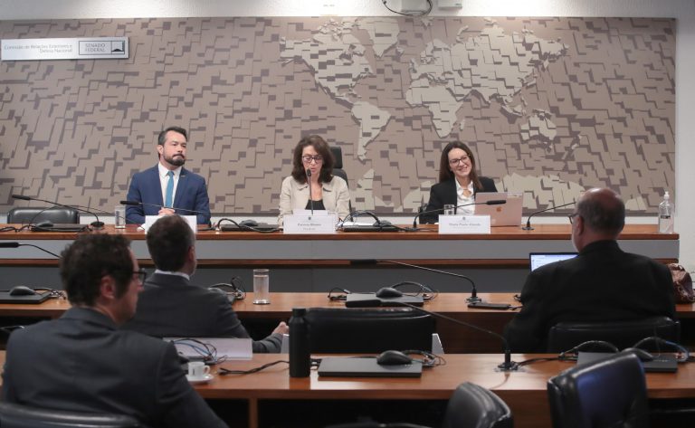 Especialistas defendem mudança na legislação e melhoria na fiscalização para evitar fake news nas eleições – Notícias