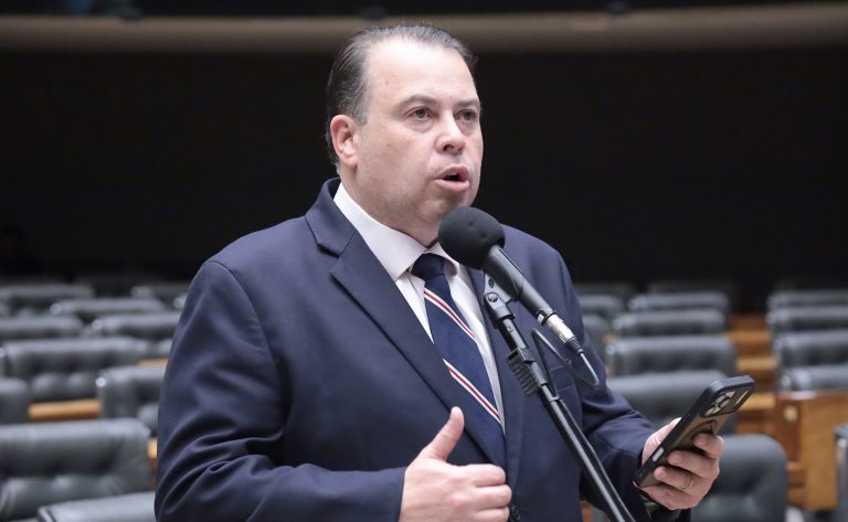 Comissão aprova diretrizes para ações de educação financeira em programas do governo – Notícias