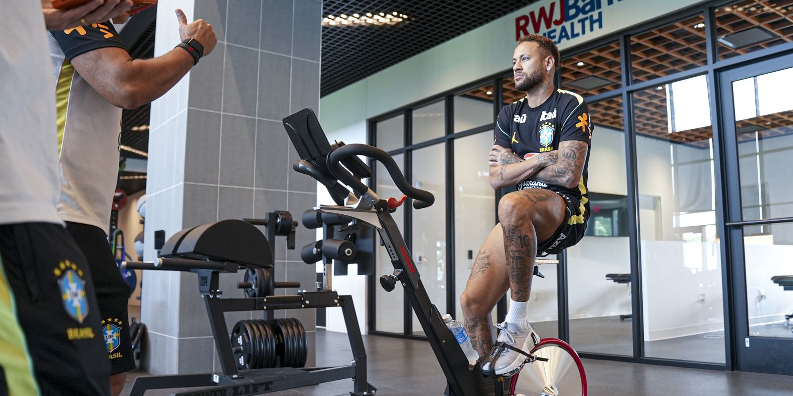 Copa do Mundo: exames de Neymar apontam ‘boa evolução’ , afirma CBF