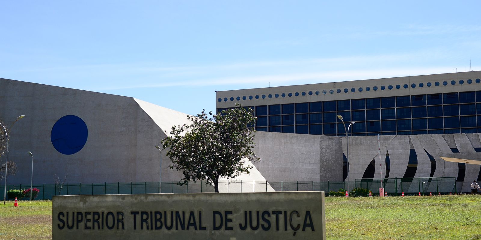 STJ marca depoimento de mulheres que acusam ministro Buzzi de assédio