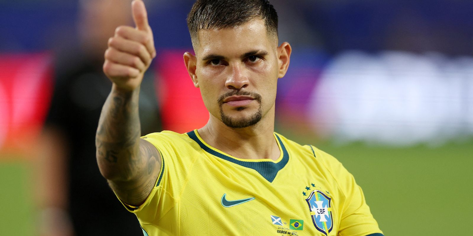 Bruno Guimarães projeta duelo com Odegaard e alerta sobre bola parada