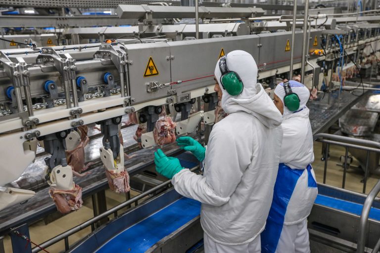 Sancionada lei que oferece R$ 15 bi em crédito para empresas afetadas por tarifaço – Notícias
