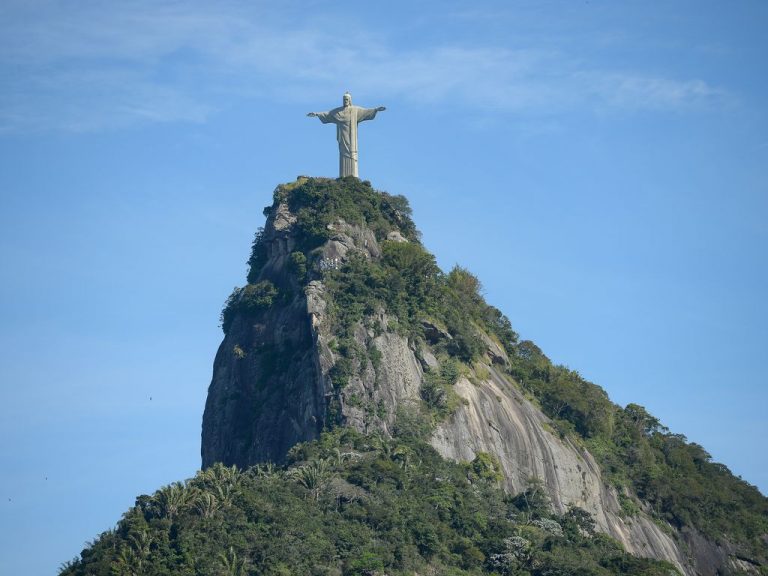 Comissão de Turismo busca solução jurídica para área do Cristo Redentor; assista – Notícias