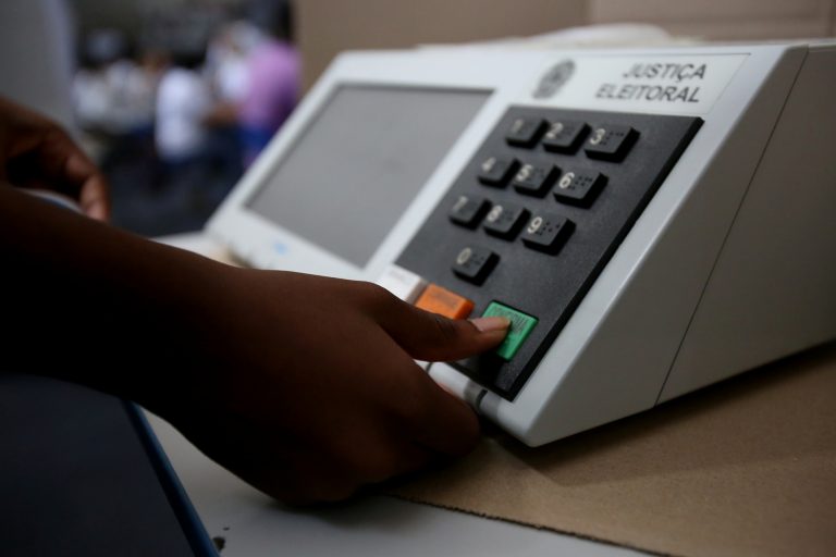 Retrospectiva: deputados aprovaram minirreforma eleitoral no primeiro semestre deste ano – Notícias