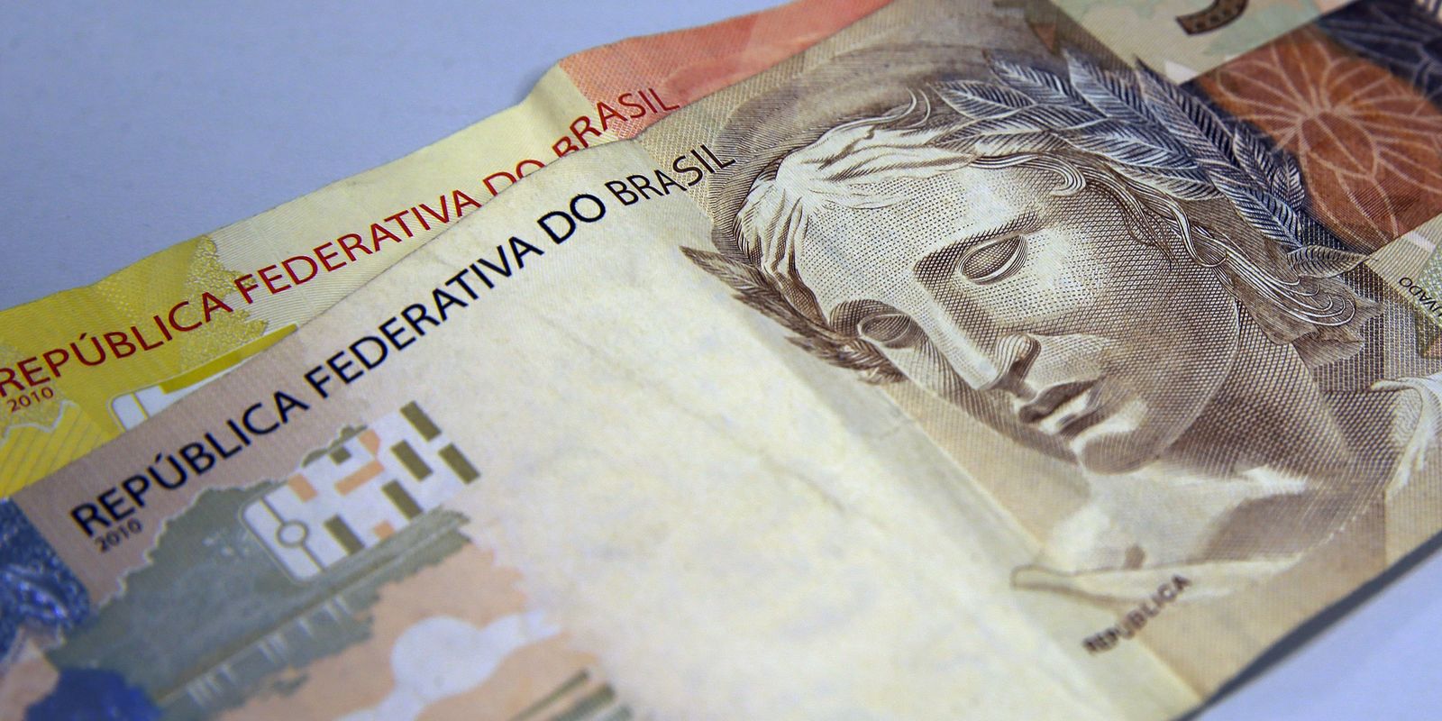 Poupança: saques superam depósitos em R$39,3 bilhões no semestre