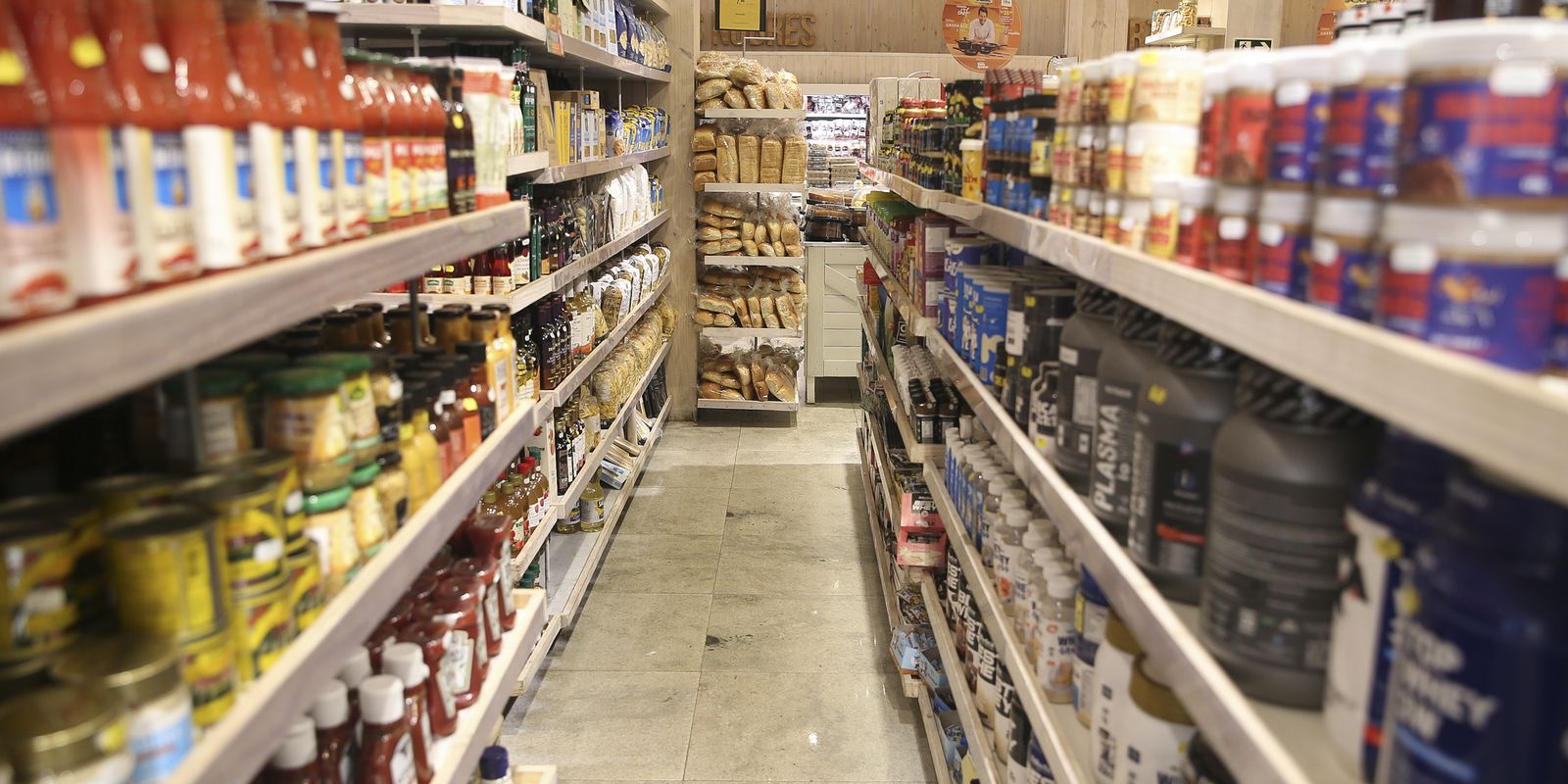 Preço de alimentos recua e inflação oficial de junho fica em 0,16%