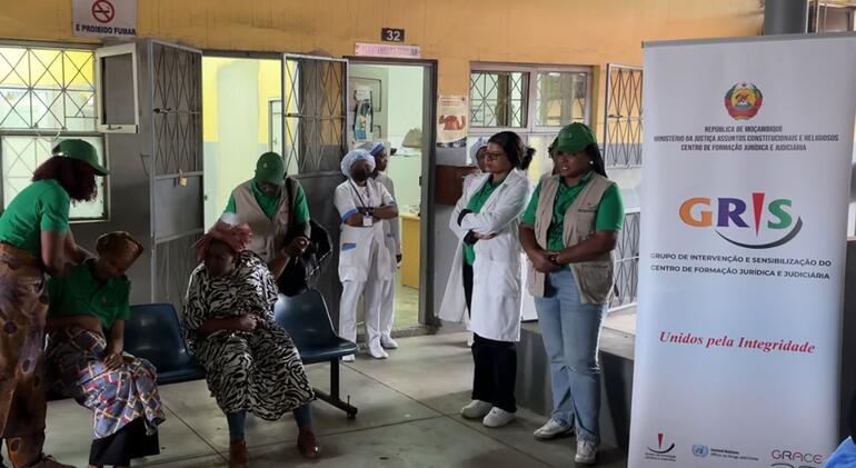 Teatro apoiado pela ONU alia vozes contra a corrupção em Moçambique